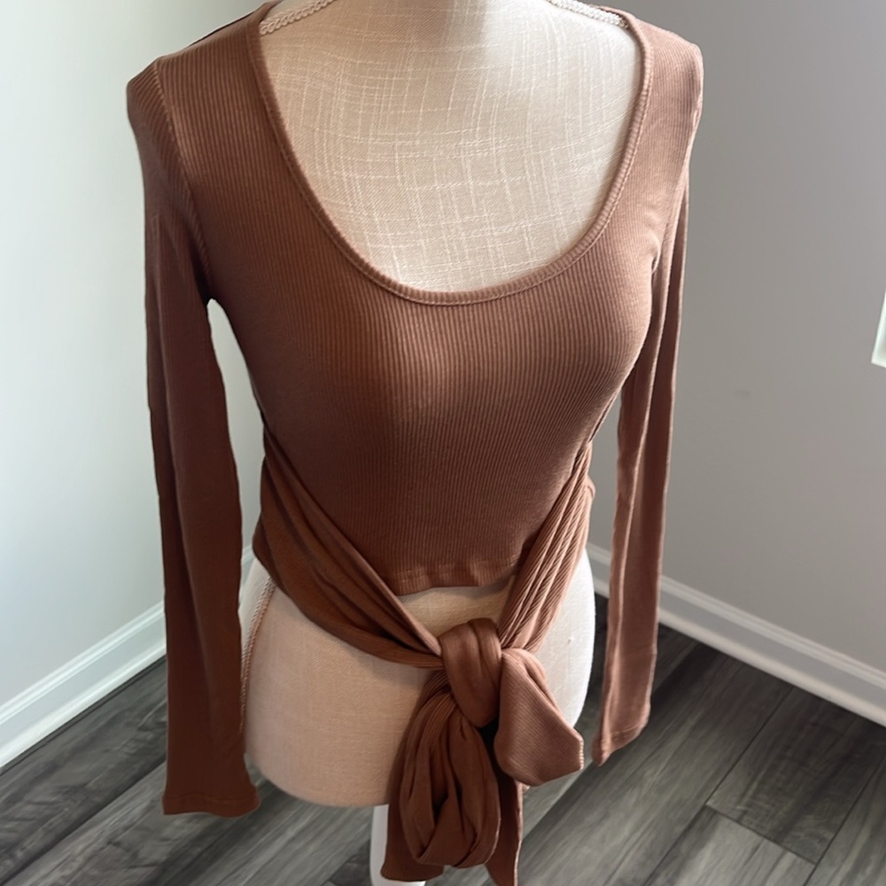 Tan Ribbed Tie-Front Crop Top Nwot - Picture 6 of 8